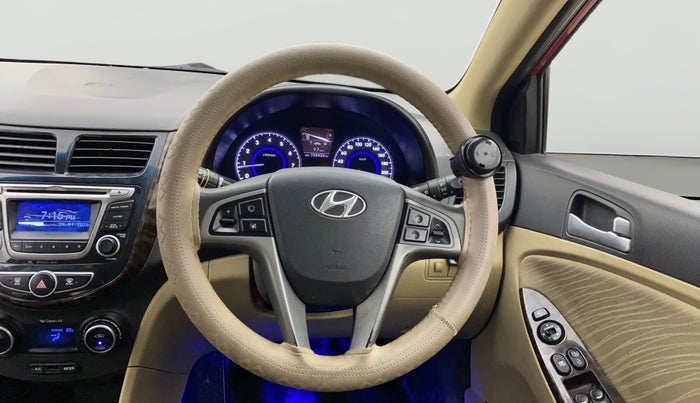 2015 Hyundai Verna FLUIDIC 4S 1.6 VTVT S(O), CNG, Manual, 1,04,380 km, Steering Wheel Close Up