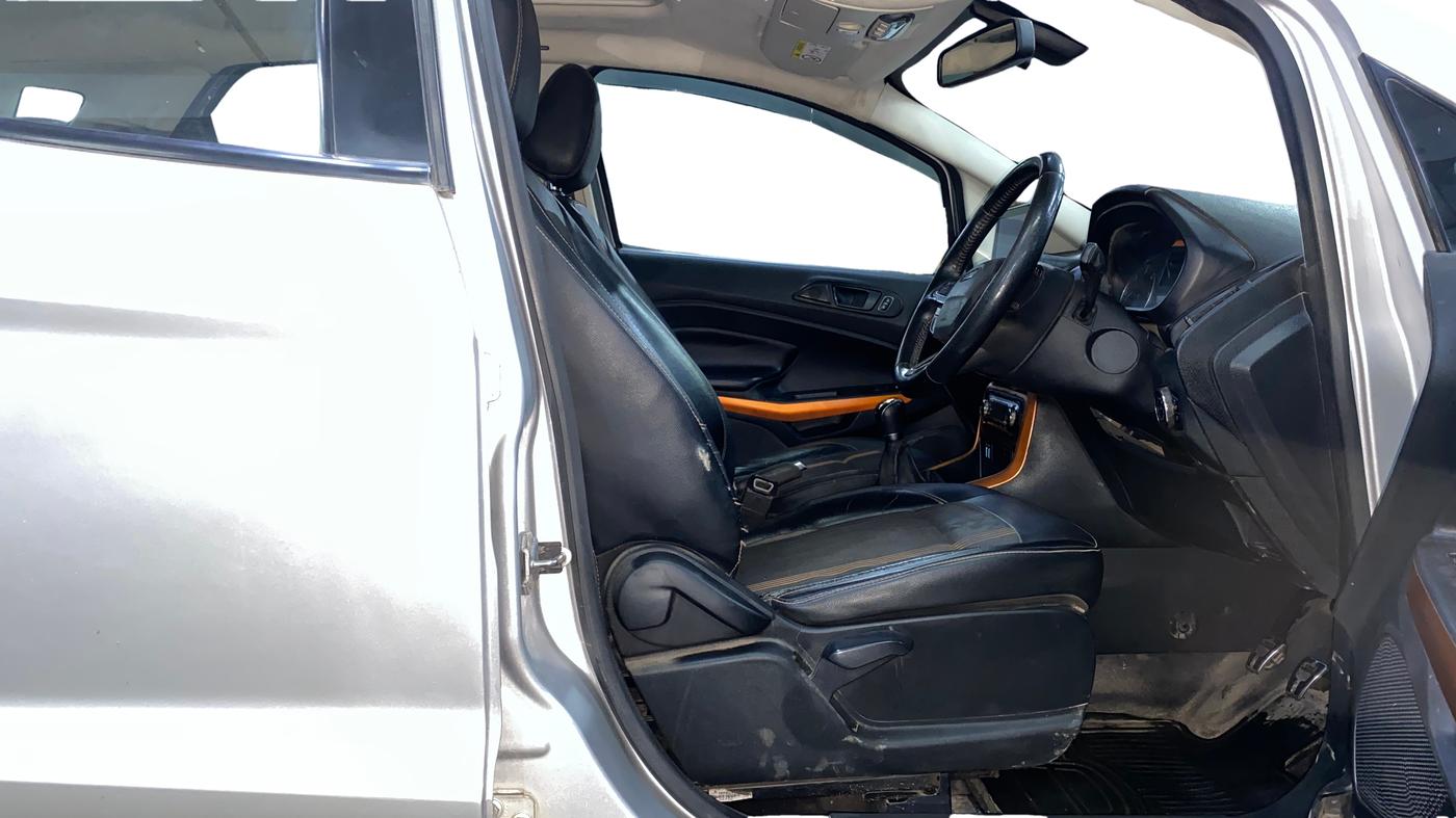 2019 Ford Ecosport TITANIUM 1.5L SPORTS(SUNROOF) DIESEL, Diesel, Manual, 80,652 km, Right Side Front Door Cabin