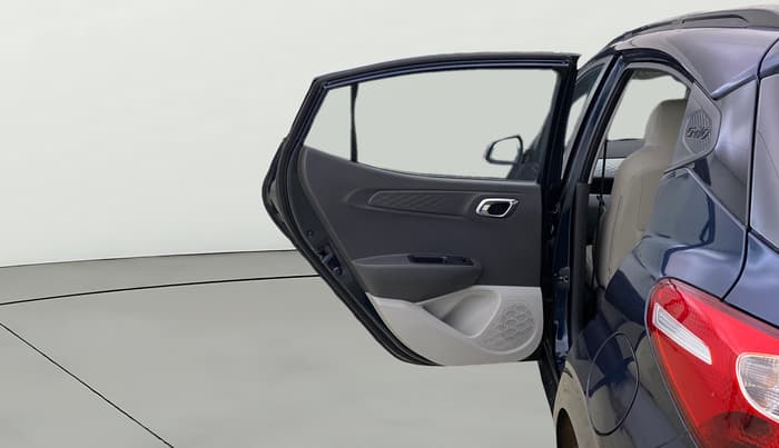 2022 Hyundai GRAND I10 NIOS SPORTZ AMT 1.2 KAPPA VTVT, Petrol, Automatic, 9,176 km, LHS Rear Door