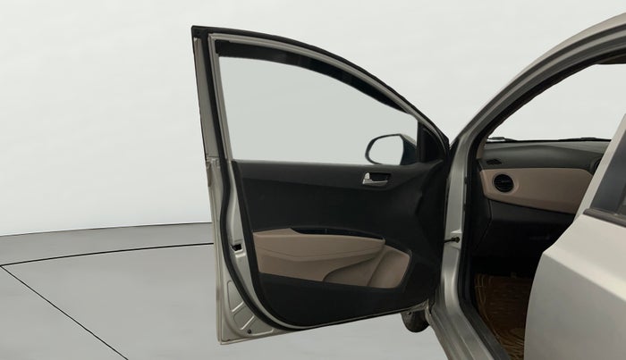 2016 Hyundai Xcent S 1.2, Petrol, Manual, 56,181 km, LHS Front Door