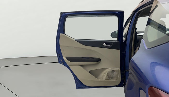 2019 Renault TRIBER RXZ, Petrol, Manual, 27,450 km, LHS Rear Door