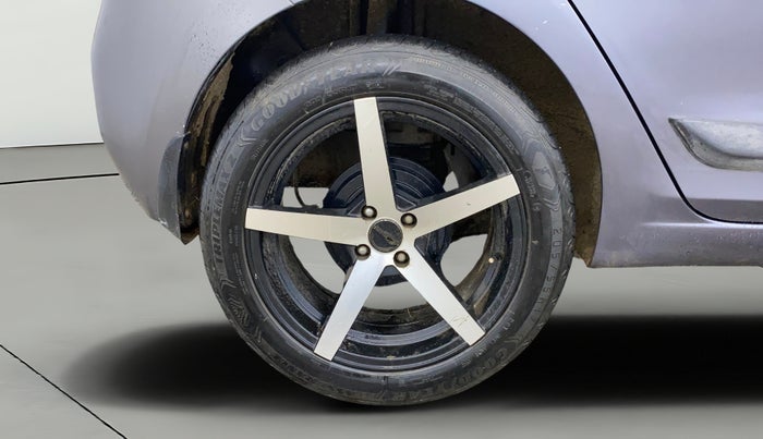 2020 Hyundai Elite i20 SPORTZ PLUS 1.2, Petrol, Manual, 61,538 km, Right Rear Wheel