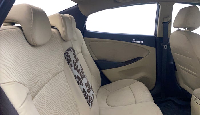 2012 Hyundai Verna FLUIDIC 1.6 VTVT SX, Petrol, Manual, 1,00,626 km, Right Side Rear Door Cabin