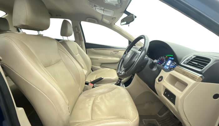 2019 Maruti Ciaz ALPHA  AT 1.5 SHVS PETROL, Petrol, Automatic, 55,158 km, Right Side Front Door Cabin