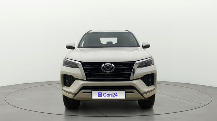 2024 Toyota Fortuner 4X4 AT 2.8 DIESEL, Diesel, Automatic, 61,349 km, Front