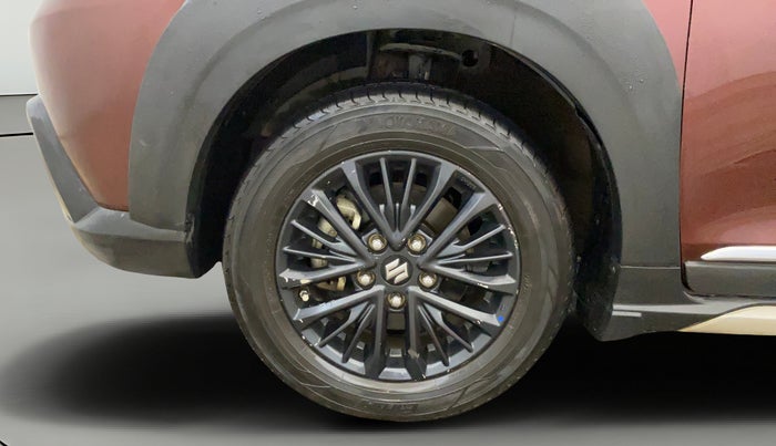 2021 Maruti XL6 ZETA AT, Petrol, Automatic, 67,169 km, Left Front Wheel
