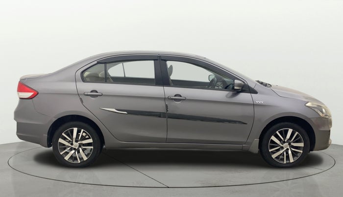 2016 Maruti Ciaz VXI (O), Petrol, Manual, 1,18,566 km, Right Side View