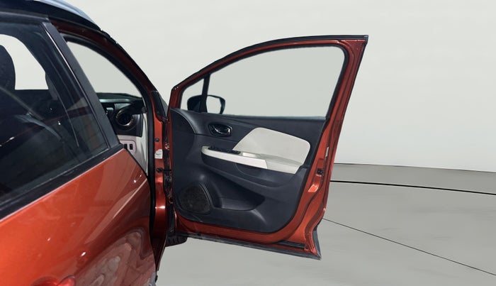 2018 Renault Captur PLATINE DIESEL , Diesel, Manual, 51,071 km, RHS Front Door