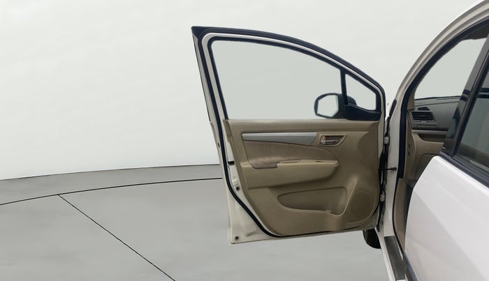 2014 Maruti Ertiga VXI, Petrol, Manual, 64,565 km, LHS Front Door