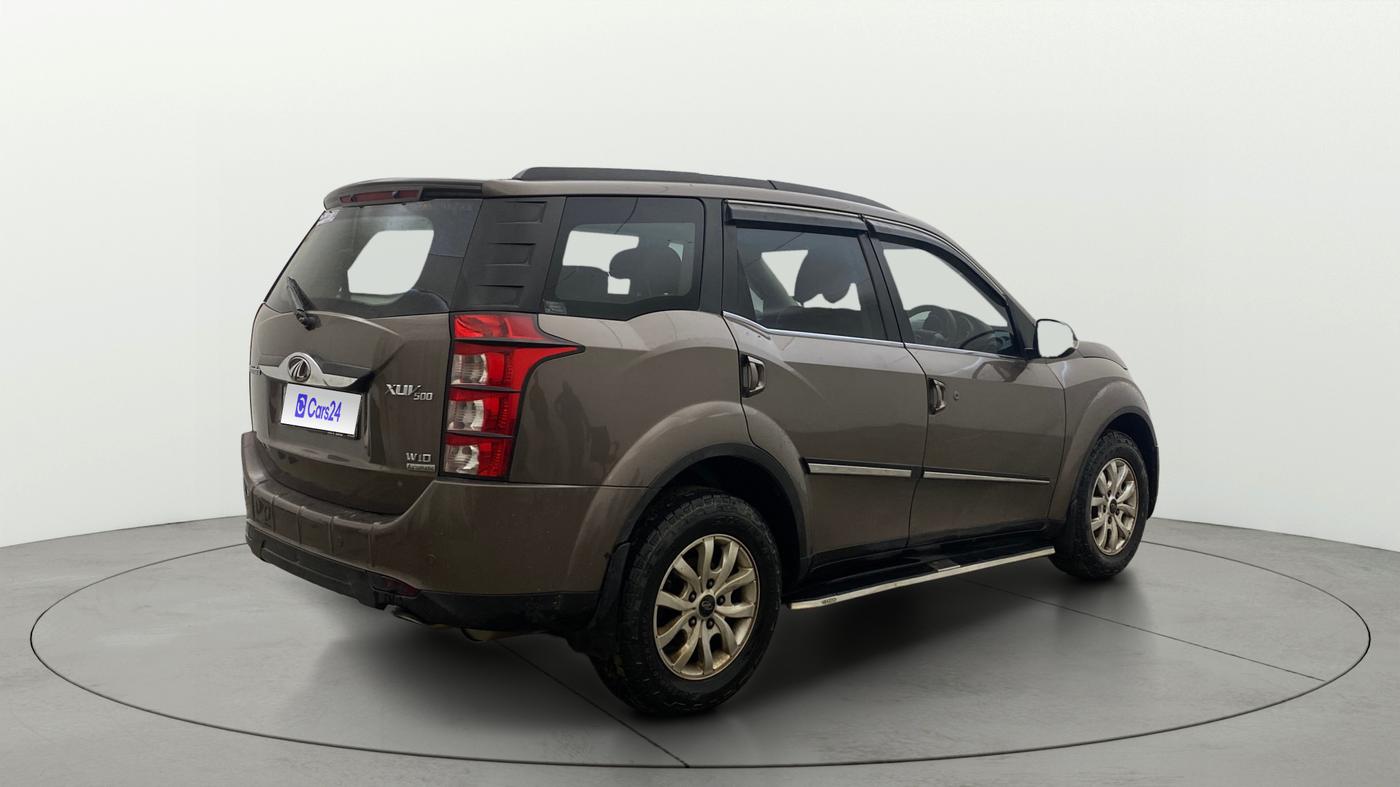 2017 Mahindra XUV500 W10 AT, Diesel, Automatic, 85,188 km, Right Back Diagonal