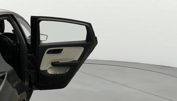 2022 Tata ALTROZ XT PETROL, Petrol, Manual, 72,429 km, RHS Rear Door