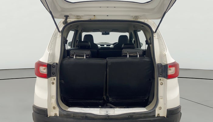 2019 Renault TRIBER RXZ, Petrol, Manual, 84,691 km, Boot Open Zoomed View