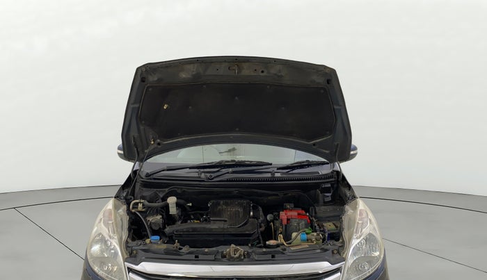 2016 Maruti Ertiga VXI CNG, CNG, Manual, 69,392 km, Open Bonet