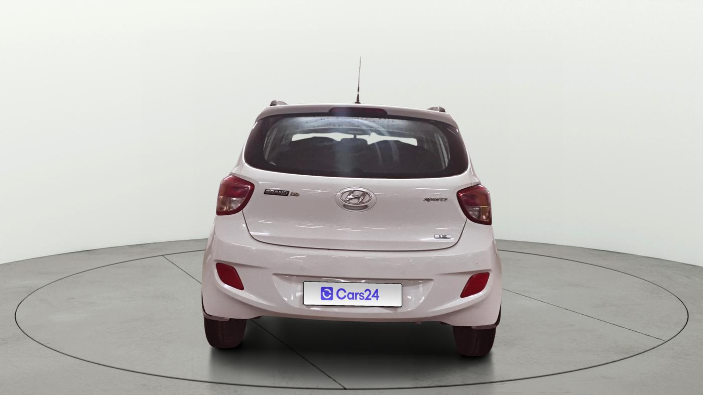 2015 Hyundai Grand i10 SPORTZ 1.2 KAPPA VTVT, Petrol, Manual, 27,417 km, Back/Rear