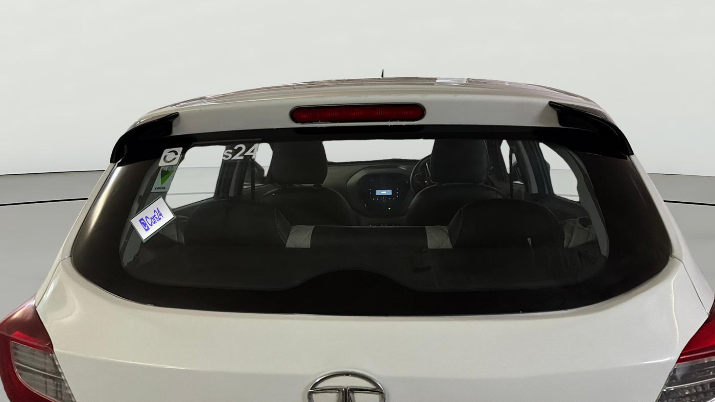 2023 Tata Tiago XM CNG, CNG, Manual, 52,858 km, Rear Windshield
