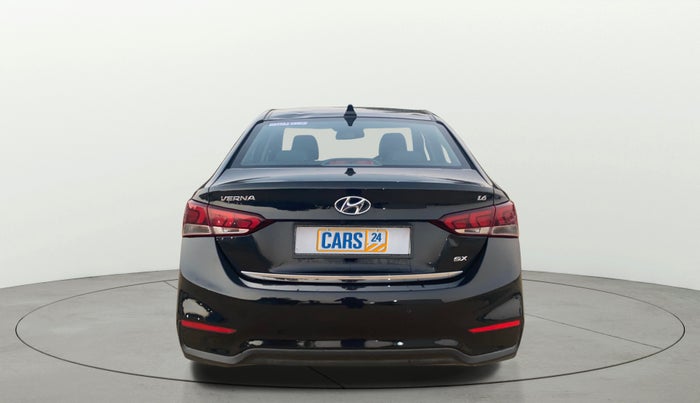 2019 Hyundai Verna 1.6 VTVT SX O, Petrol, Manual, 98,190 km, Back/Rear