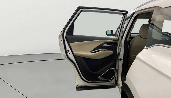 2023 MG HECTOR SHARP PRO 1.5 PETROL TURBO CVT PETROL, Petrol, Automatic, 68,526 km, LHS Rear Door