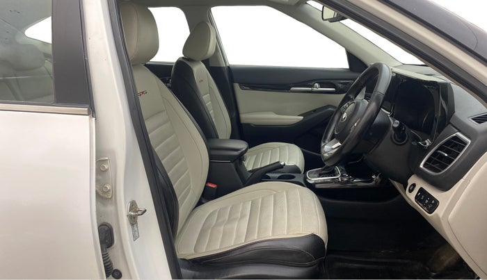 2020 KIA SELTOS GTX PLUS DCT 1.4 PETROL, Petrol, Automatic, 92,002 km, Right Side Front Door Cabin