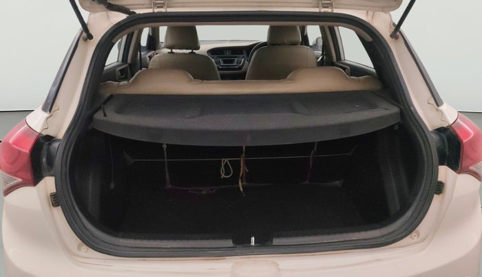 2016 Hyundai Elite i20 SPORTZ 1.2, Petrol, Manual, 58,206 km, Boot Open Zoomed View