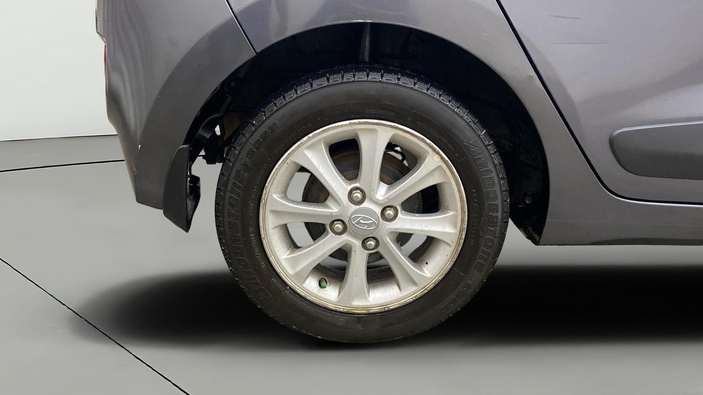 2015 Hyundai Grand i10 ASTA 1.2 KAPPA VTVT, Petrol, Manual, 71,781 km, Right Rear Wheel