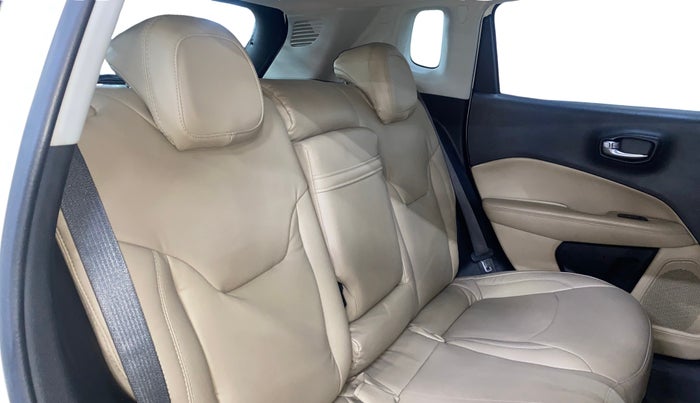 2017 Jeep Compass LONGITUDE (O) 2.0 DIESEL, Diesel, Manual, 70,504 km, Right Side Rear Door Cabin