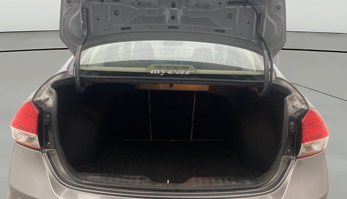 2016 Maruti Ciaz ZXI+, Petrol, Manual, 80,284 km, Boot Open Zoomed View