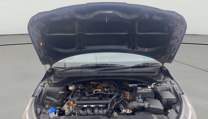 2023 Hyundai NEW I20 ASTA 1.2 MT, Petrol, Manual, 33,057 km, Open Bonet