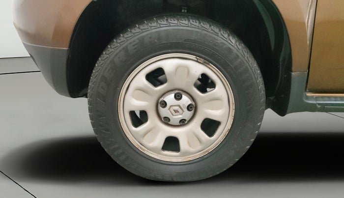 2013 Renault Duster RXL PETROL, Petrol, Manual, 23,481 km, Left Front Wheel