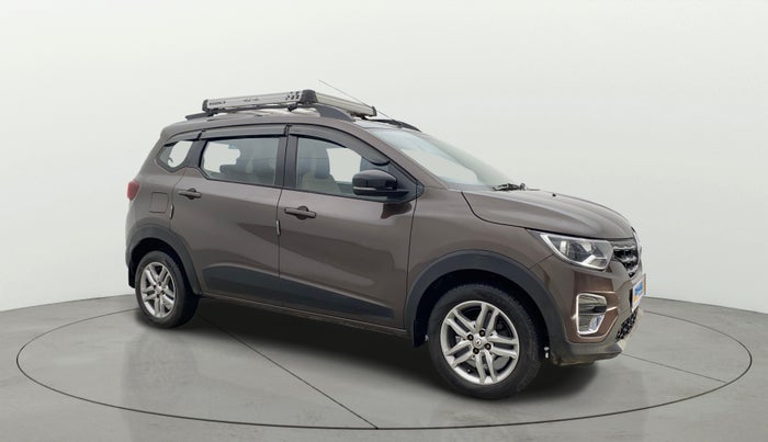 2022 Renault TRIBER RXZ, Petrol, Manual, 36,002 km, Right Front Diagonal
