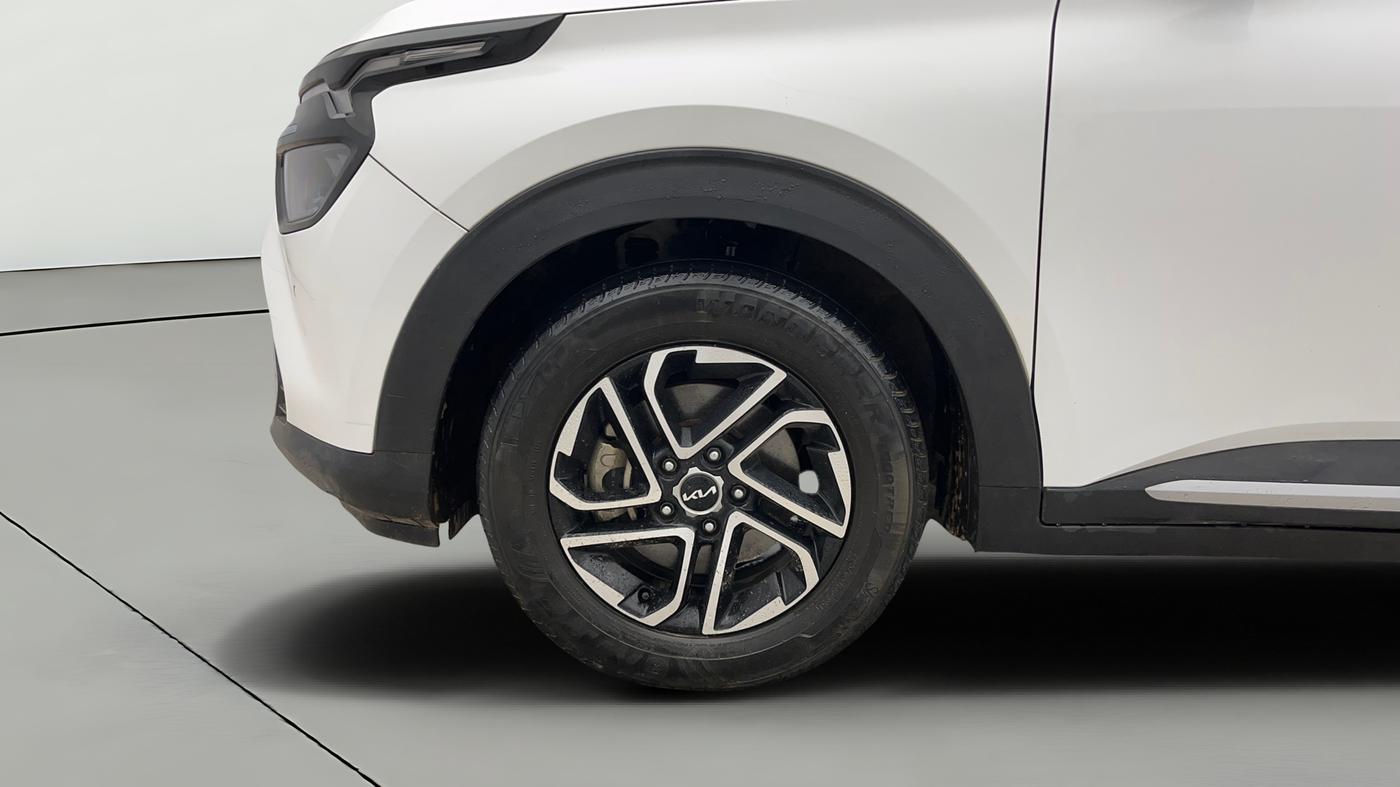 2023 KIA CARENS LUXURY PLUS 1.5 DIESEL AT 7 STR, Diesel, Automatic, 47,522 km, Left Front Wheel