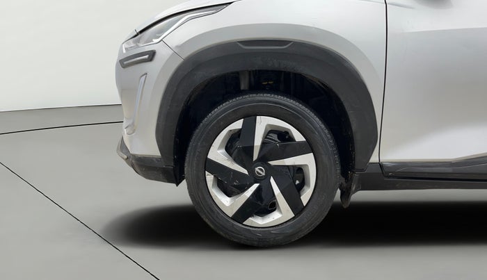 2021 Nissan MAGNITE XL, Petrol, Manual, 33,742 km, Left Front Wheel