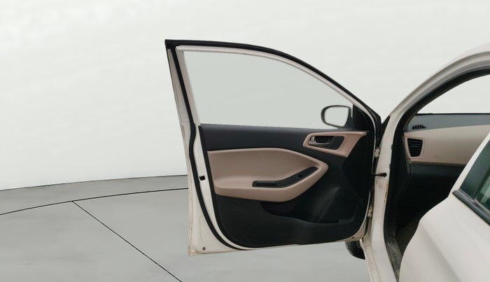 2017 Hyundai Elite i20 SPORTZ 1.2, CNG, Manual, 73,687 km, LHS Front Door