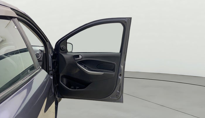 2018 Ford New Figo TREND 1.2 PETROL, Petrol, Manual, 95,917 km, RHS Front Door