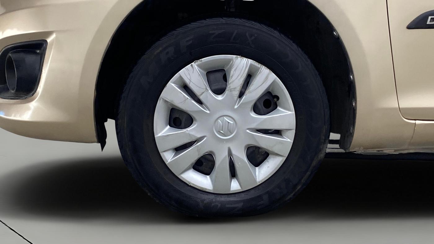 2013 Maruti Swift Dzire VXI, Petrol, Manual, 1,04,105 km, Left Front Wheel