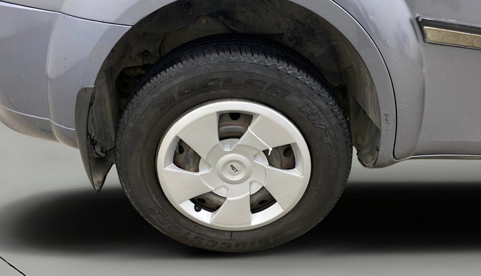 2014 Mahindra XUV500 W4, Diesel, Manual, 1,12,565 km, Right Rear Wheel