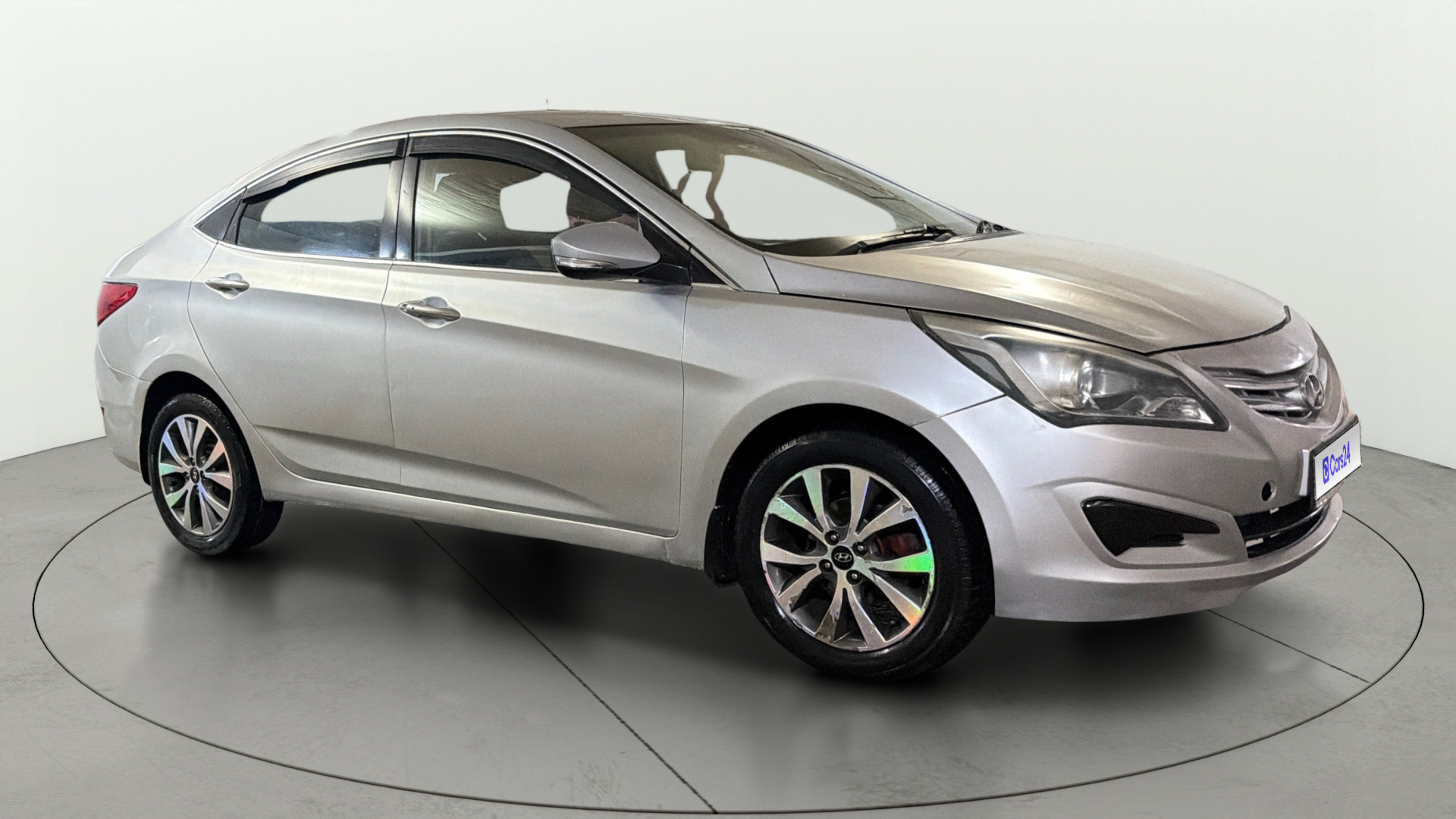 2015 Hyundai Verna FLUIDIC 4S 1.6 VTVT S(O) 2015 Hyundai Verna FLUIDIC 4S 1.6 VTVT S(O)