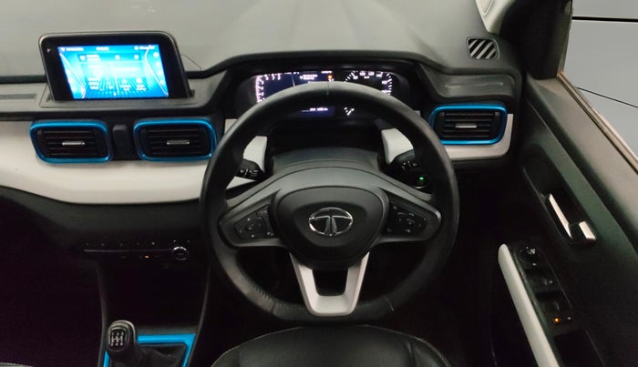 2023 Tata PUNCH CREATIVE  MT, Petrol, Manual, 14,073 km, Steering Wheel Close Up