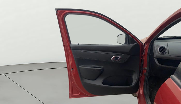 2018 Renault Kwid RXT 1.0 AMT, Petrol, Automatic, 46,996 km, LHS Front Door