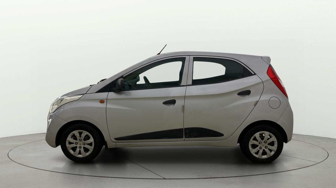 2017 Hyundai Eon MAGNA +, Petrol, Manual, 69,619 km, Left Side