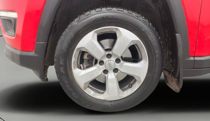 2018 Jeep Compass LONGITUDE (O) 2.0 DIESEL, Diesel, Manual, 1,00,310 km, Left Front Wheel