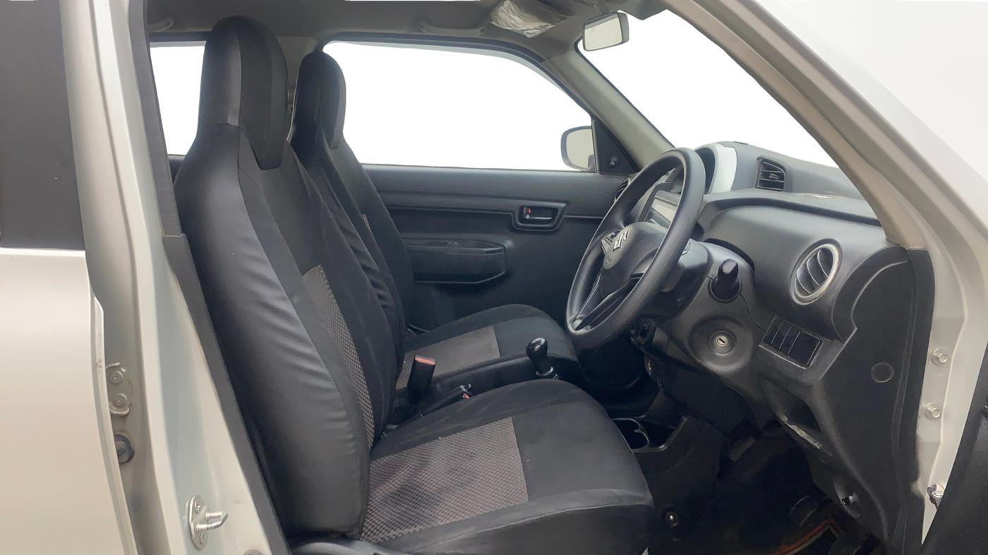 2021 Maruti S PRESSO VXI+, Petrol, Manual, 1,03,420 km, Right Side Front Door Cabin