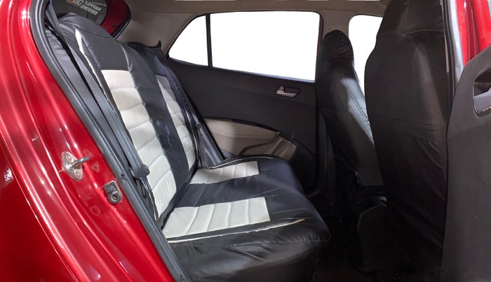 2019 Hyundai Grand i10 SPORTZ 1.2 KAPPA VTVT, Petrol, Manual, 63,032 km, Right Side Rear Door Cabin