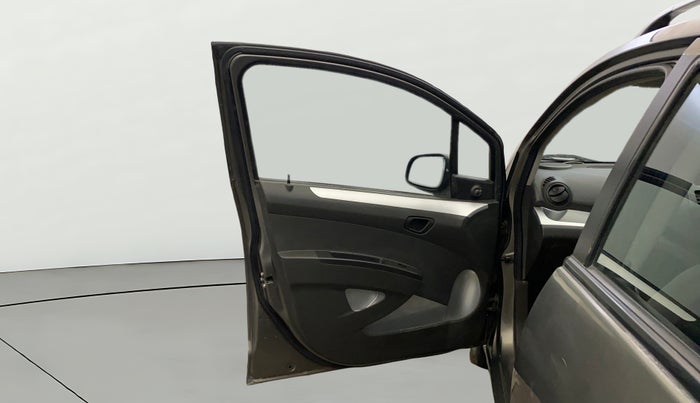 2015 Chevrolet Beat LT PETROL, Petrol, Manual, 24,782 km, LHS Front Door