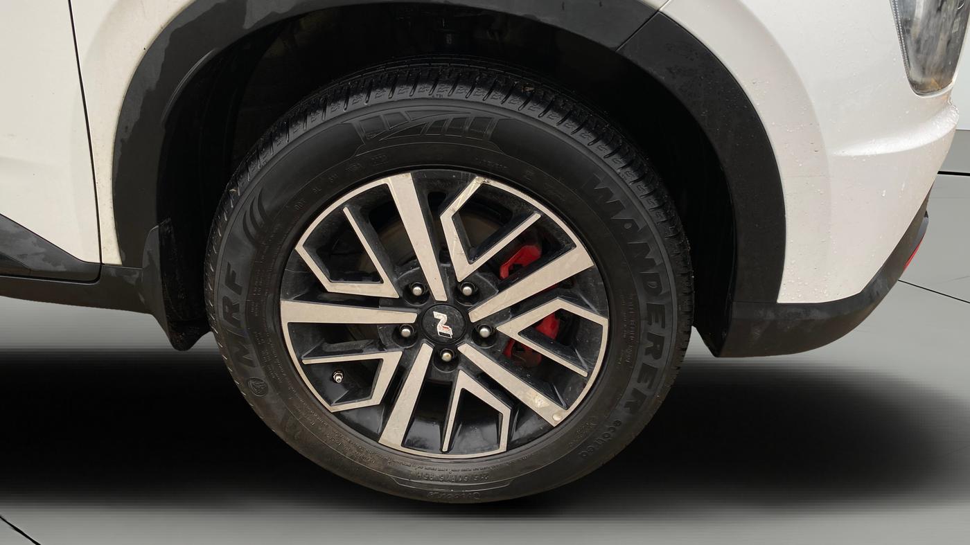 2023 Hyundai VENUE N LINE N8 1.0 TURBO DCT, Petrol, Automatic, 10,251 km, Right Front Wheel