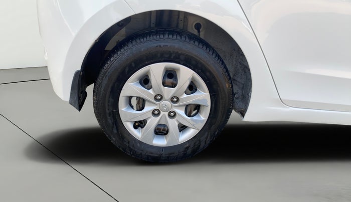 2017 Hyundai Elite i20 SPORTZ 1.2, Petrol, Manual, 49,954 km, Right Rear Wheel