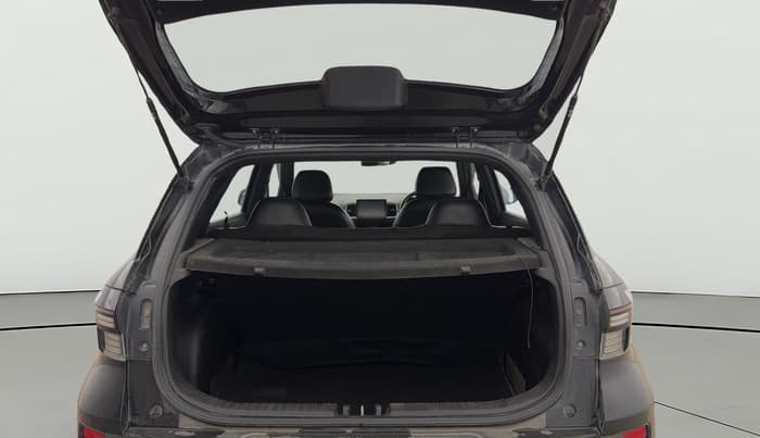 2022 Hyundai VENUE S(O) 1.2, Petrol, Manual, 99,401 km, Boot Open Zoomed View
