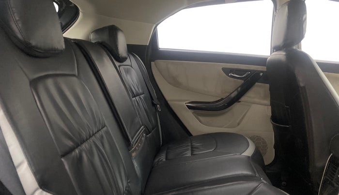 2021 Tata NEXON XZ PLUS PETROL SUNROOF, Petrol, Manual, 87,953 km, Right Side Rear Door Cabin