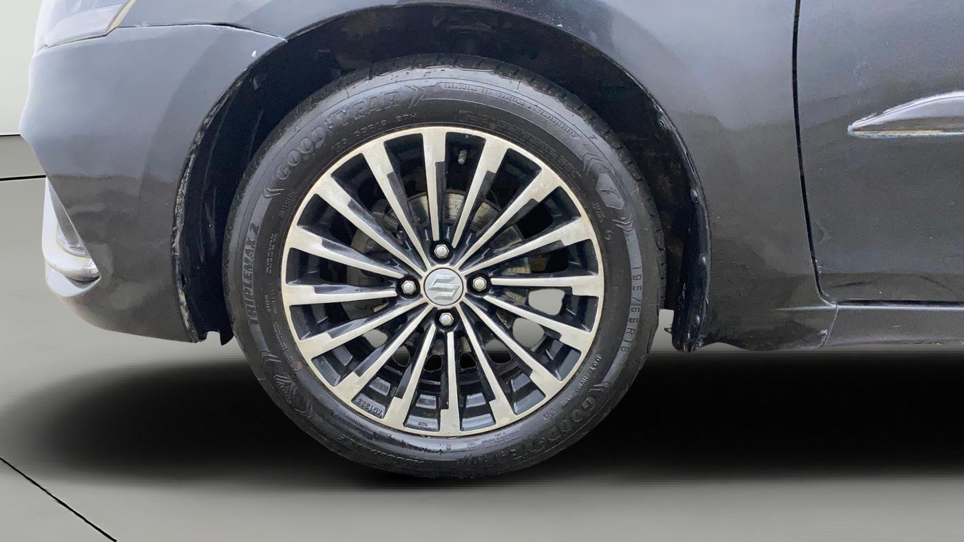 2018 Maruti Ciaz ALPHA  AT 1.4  PETROL, Petrol, Automatic, 45,825 km, Left Front Wheel