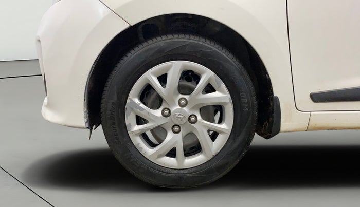 2018 Hyundai Grand i10 SPORTZ 1.2 KAPPA VTVT, Petrol, Manual, 61,254 km, Left Front Wheel