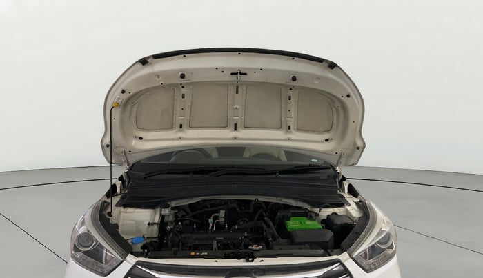 2016 Hyundai Creta  SX 1.6 Petrol , Petrol, Manual, 87,940 km, Open Bonet